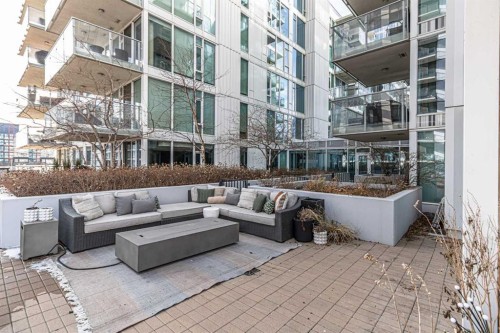 205-519 Riverfront Avenue Se, Calgary, AB - Outdoor