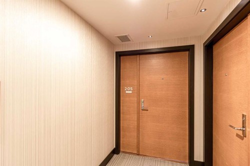 205-519 Riverfront Avenue Se, Calgary, AB - Indoor Photo Showing Other Room