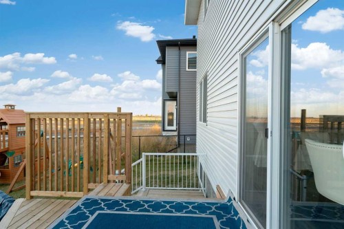 818 Edgefield Street, Strathmore, AB - Outdoor With Exterior