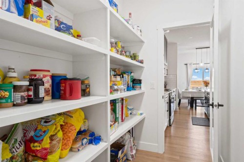 818 Edgefield Street, Strathmore, AB - Indoor Photo Showing Other Room