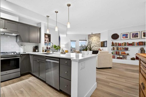 313-1408 17 Street SE Calgary, AB T2G 5S8