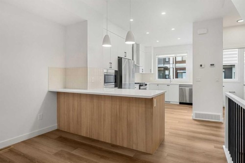 203-550 Seton Circle Se, Calgary, AB 