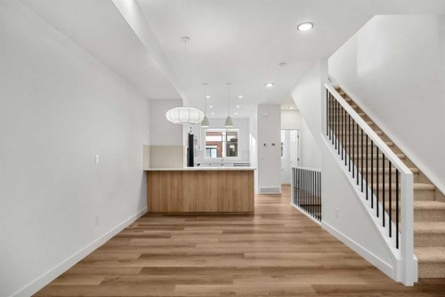 203-550 Seton Circle Se, Calgary, AB 