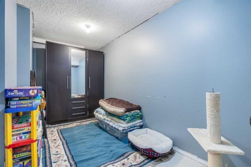 6 Castleglen Road Ne, Calgary, AB - Indoor Photo Showing Other Room