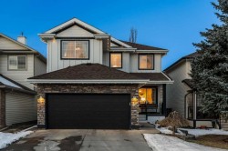 18 Simcoe Terrace SW Calgary, AB T3H 4S6