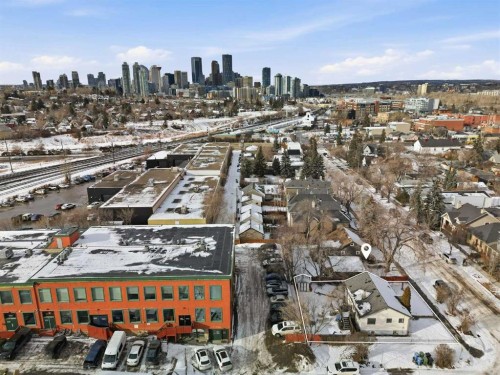 1339 11 Avenue Se, Calgary, AB - Outdoor With View