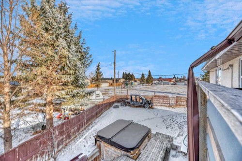 427 Cole Crescent, Carseland, AB - Outdoor