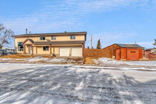 427 Cole Crescent, Carseland, AB - Outdoor
