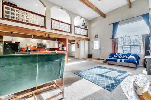 427 Cole Crescent, Carseland, AB - Indoor Photo Showing Other Room