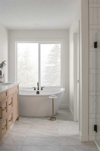 28 Sunvalley View, Cochrane, AB - Indoor Photo Showing Bathroom