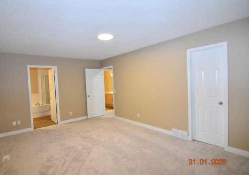 78 Somerglen Way Sw, Calgary, AB - Indoor Photo Showing Other Room