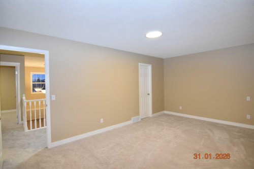 78 Somerglen Way Sw, Calgary, AB - Indoor Photo Showing Other Room