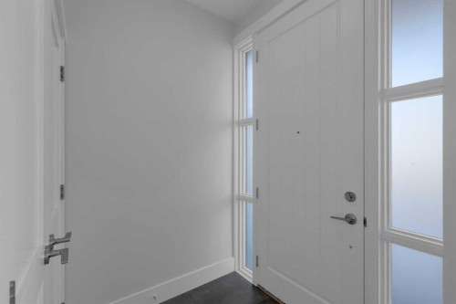 2319 23 Avenue Sw, Calgary, AB - Indoor Photo Showing Other Room