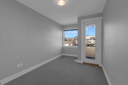 2319 23 Avenue Sw, Calgary, AB - Indoor Photo Showing Other Room