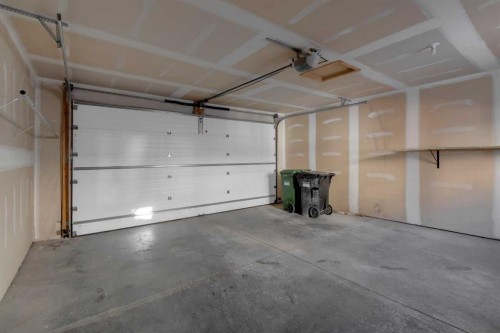 2319 23 Avenue Sw, Calgary, AB - Indoor Photo Showing Garage