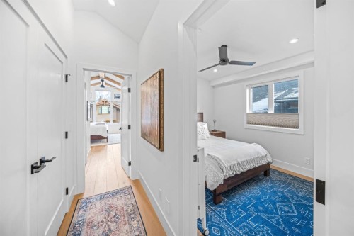 4-810 3Rd Street, Canmore, AB - Indoor