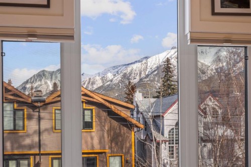 4-810 3Rd Street, Canmore, AB -  Photo Showing Other Room