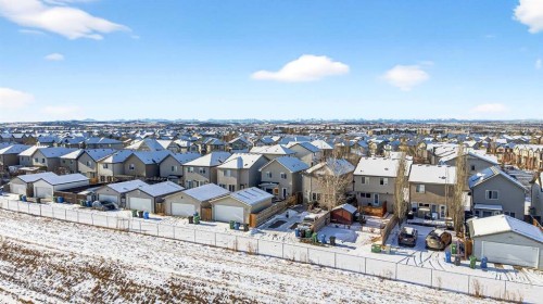 336 Cranberry Circle Se, Calgary, AB - Outdoor