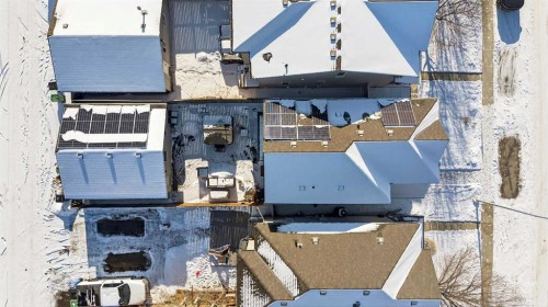 336 Cranberry Circle Se, Calgary, AB - Outdoor