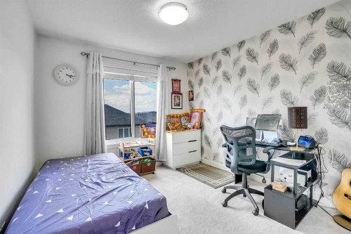 170 Savanna Walk Ne, Calgary, AB - Indoor Photo Showing Bedroom
