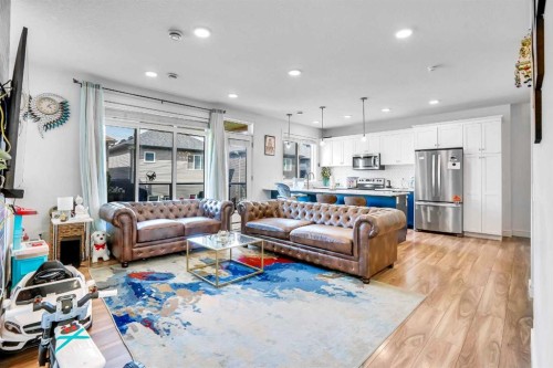 170 Savanna Walk Ne, Calgary, AB - Indoor Photo Showing Living Room