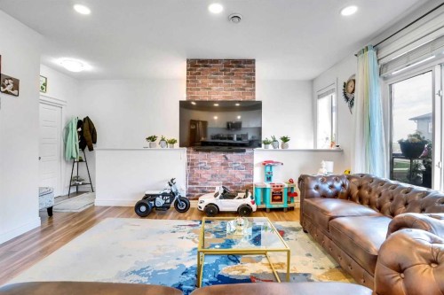 170 Savanna Walk Ne, Calgary, AB - Indoor Photo Showing Living Room