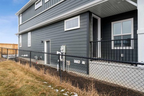 659 Buffaloberry Manor Se, Calgary, AB - Outdoor With Exterior