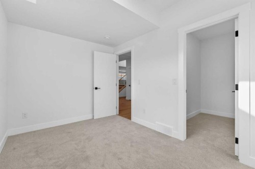 32 Lakes Estates Circle, Strathmore, AB - Indoor Photo Showing Other Room