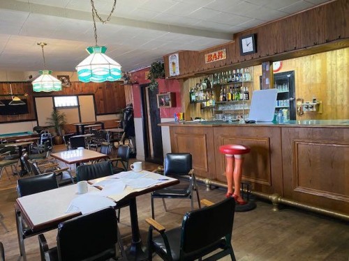 123 Main Street, Kinsella, AB 