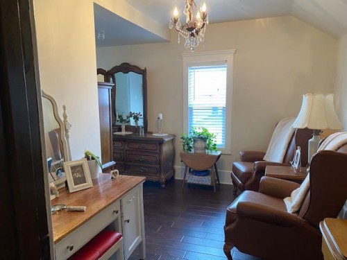 123 Main Street, Kinsella, AB 