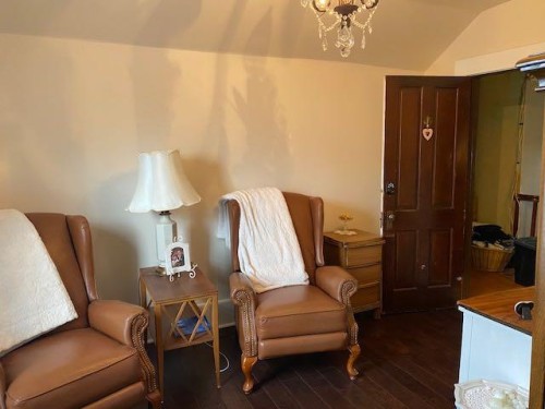 123 Main Street, Kinsella, AB 