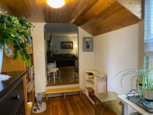 123 Main Street, Kinsella, AB 