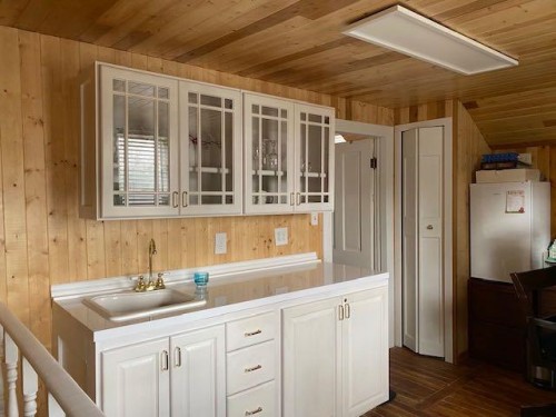 123 Main Street, Kinsella, AB 