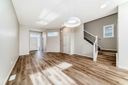 123 Sawgrass Gate Nw, Airdrie, AB - Indoor Photo Showing Other Room