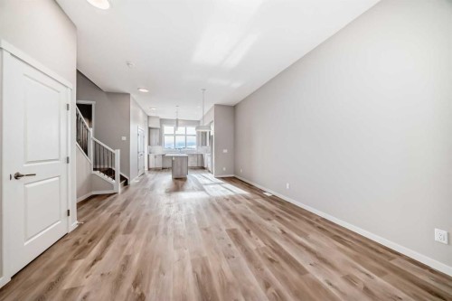 123 Sawgrass Gate Nw, Airdrie, AB - Indoor Photo Showing Other Room