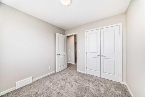 123 Sawgrass Gate Nw, Airdrie, AB - Indoor Photo Showing Other Room