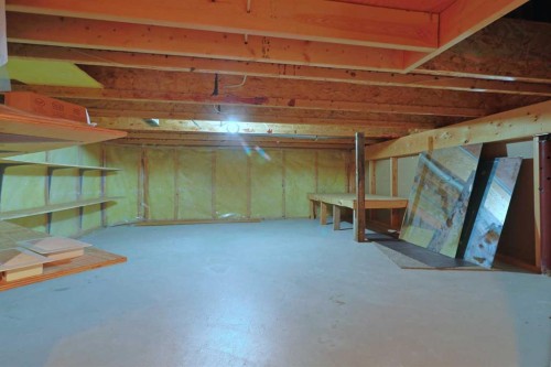 19 Sunridge Crescent Nw, Airdrie, AB - Indoor Photo Showing Basement