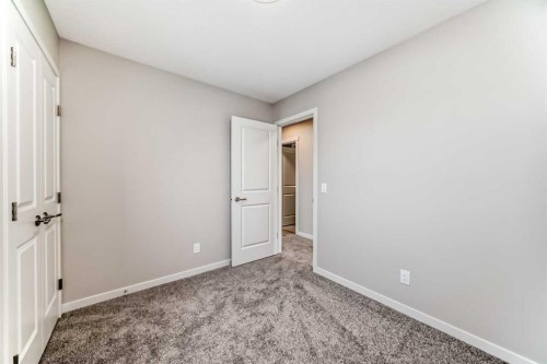 103 Sawgrass Gate Nw, Airdrie, AB - Indoor Photo Showing Other Room
