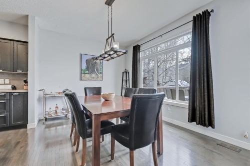 9 Copperleaf Way Se, Calgary, AB 