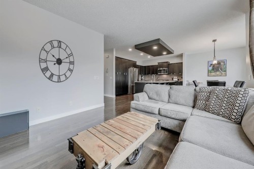 9 Copperleaf Way Se, Calgary, AB 