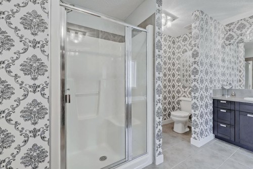 9 Copperleaf Way Se, Calgary, AB 