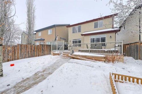 9 Copperleaf Way Se, Calgary, AB 