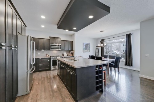 9 Copperleaf Way Se, Calgary, AB 