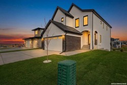 7 Lakewood Point  Strathmore, AB T1P 0G7