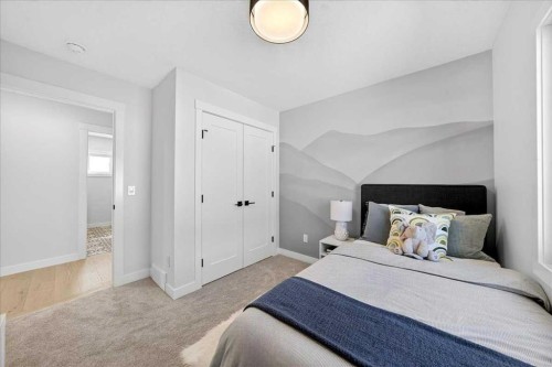 7 Lakewood Point, Strathmore, AB - Indoor Photo Showing Bedroom
