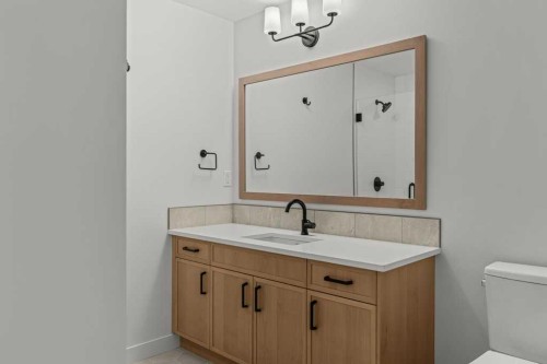 407-1505 Spring Creek Gate, Canmore, AB - Indoor Photo Showing Bathroom