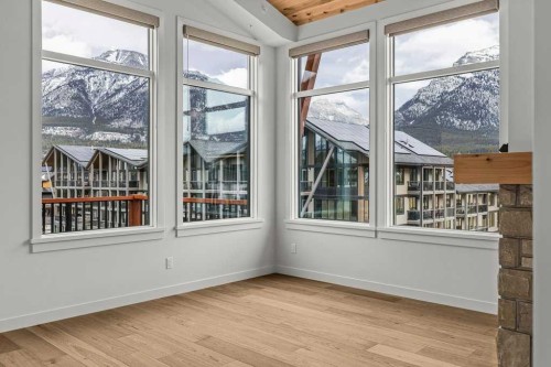 407-1505 Spring Creek Gate, Canmore, AB - Indoor Photo Showing Other Room