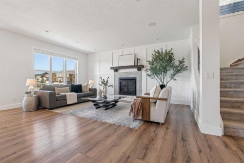 47 Sundown Way, Cochrane, AB 