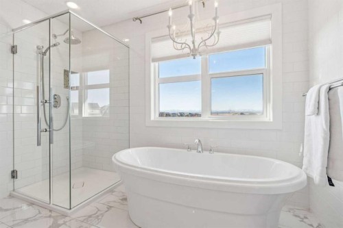 47 Sundown Way, Cochrane, AB 