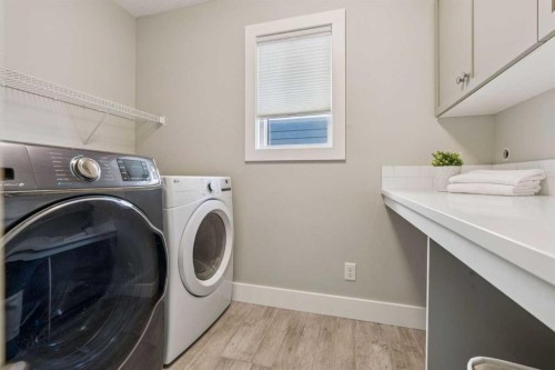 47 Sundown Way, Cochrane, AB 